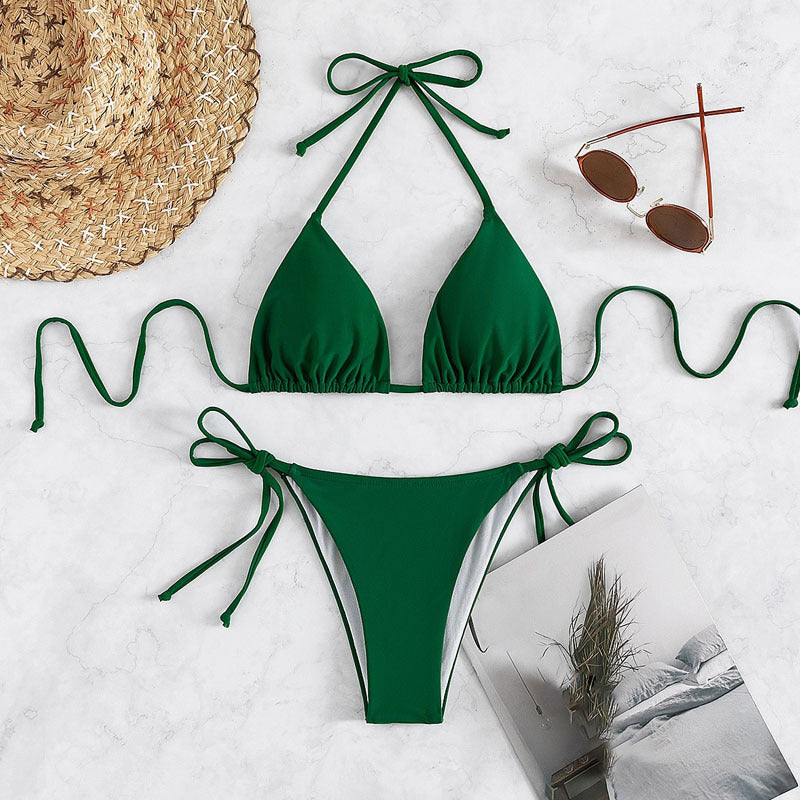 Sexy Bikini femme à nouer
