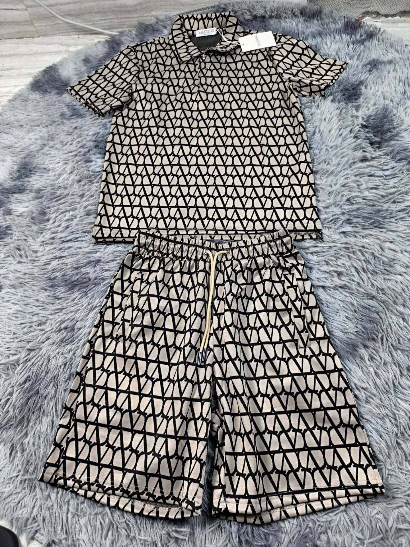 set,top/50usd,code: 202411290003 real photos