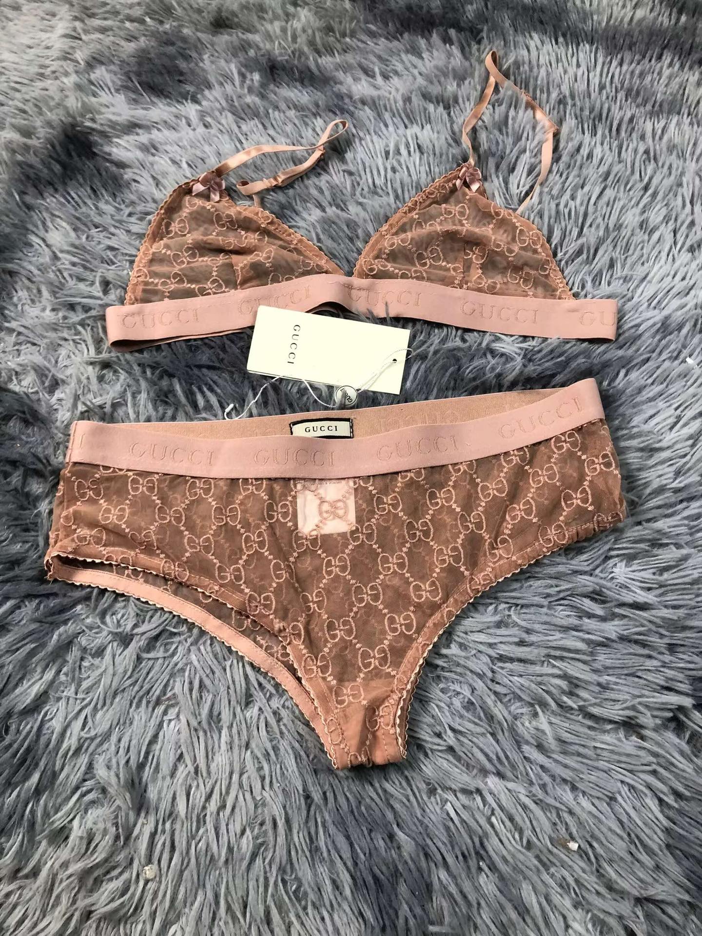 top/35usd,code: 202411290203