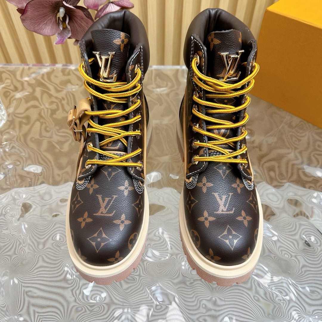 Louis Vuitton x Timberland sneakers