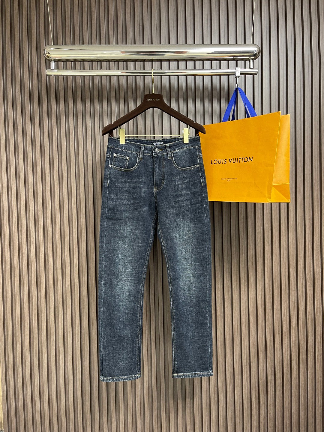 DG jeans, top/60usd,code: 202502172244 colorsets