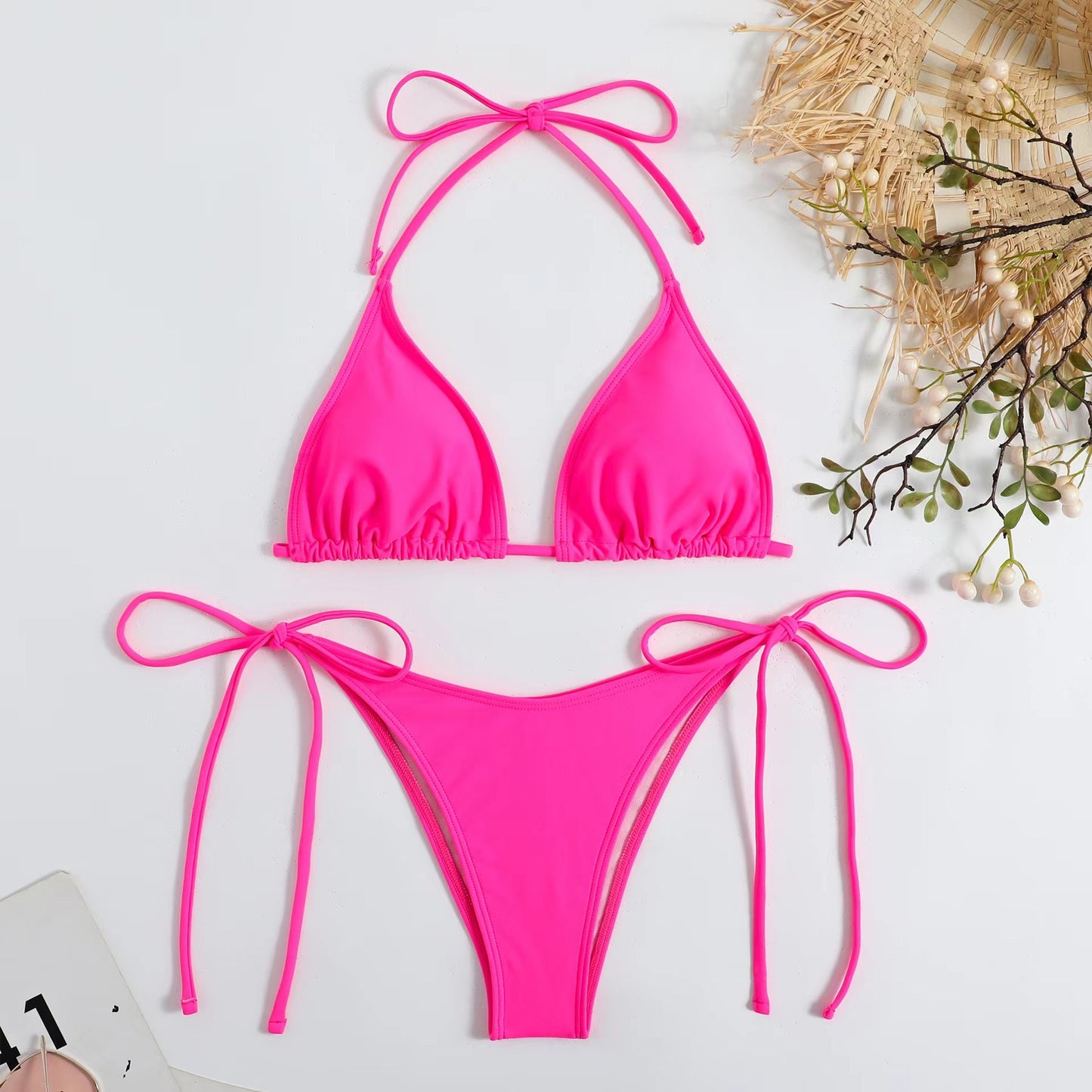 Sexy  Bikini femme à nouer