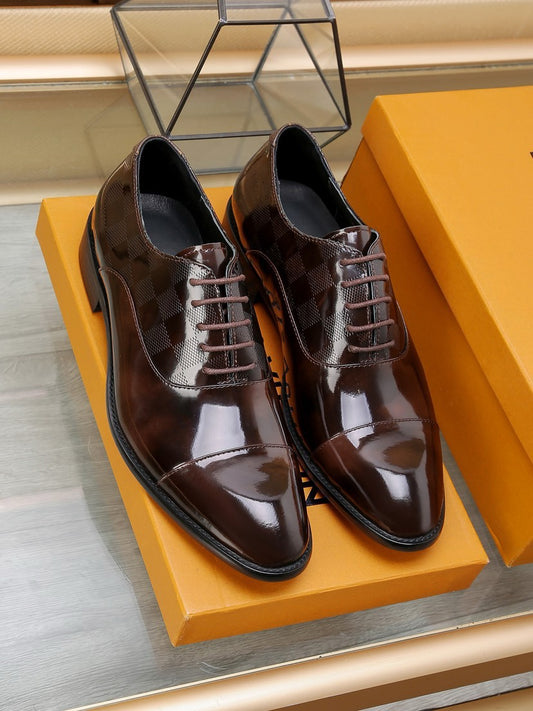 LV casual leather shoes，size：38~45，top/90usd,items code:202408272009