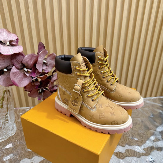 Louis Vuitton x Timberland sneakers